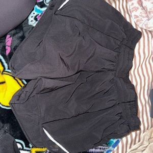 Black lululemon hotty hot shorts